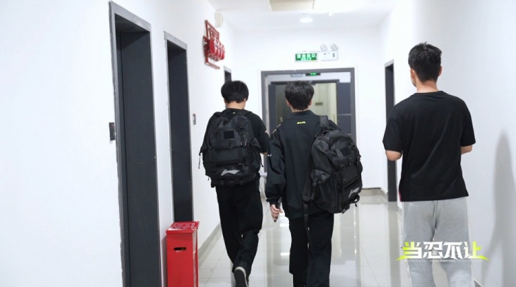 NIP 发布了关于他们与TES 比赛的短片：不要动摇 不要妥协